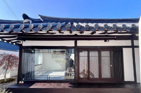 Hanok Dasi Bom 101